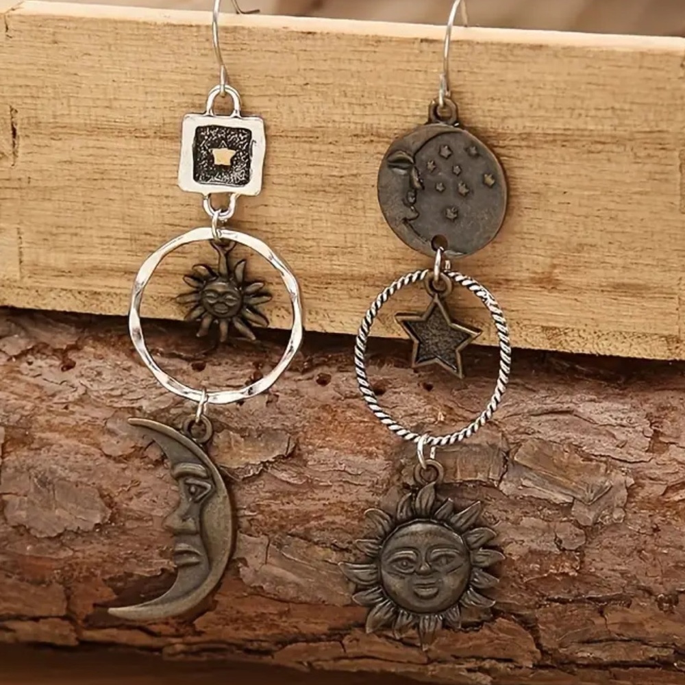 Moon sun stars earrings - Picture 2 of 6